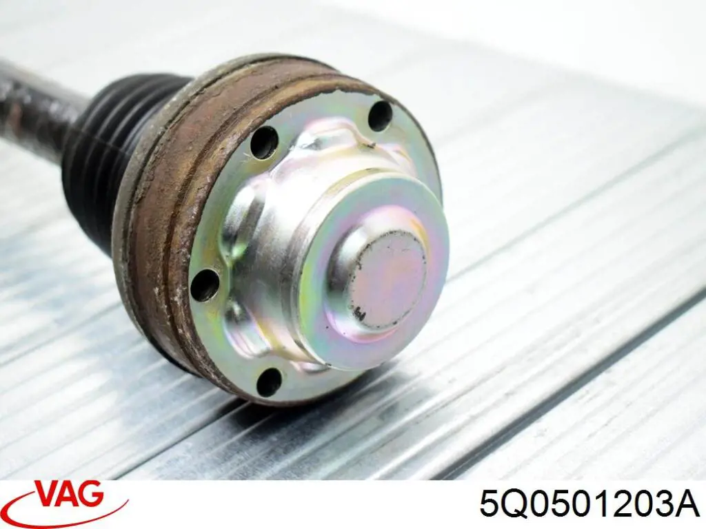 Піввісь задня, ліва VAG 5Q0501203A ціна, від 52.78 USD