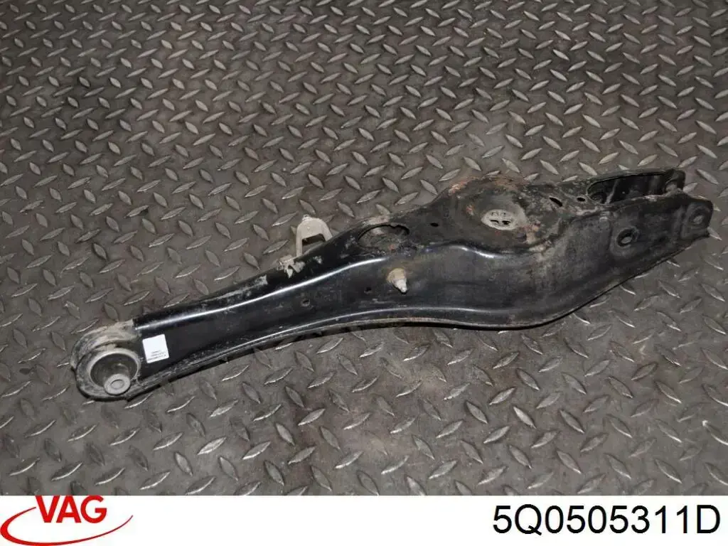 Балансир задній нижній Lemforder 4354801