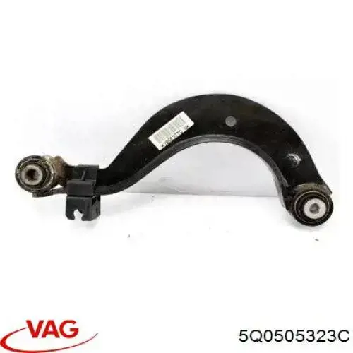 Важіль задньої підвіски верхній, лівий/правий 5Q0505323C VAG