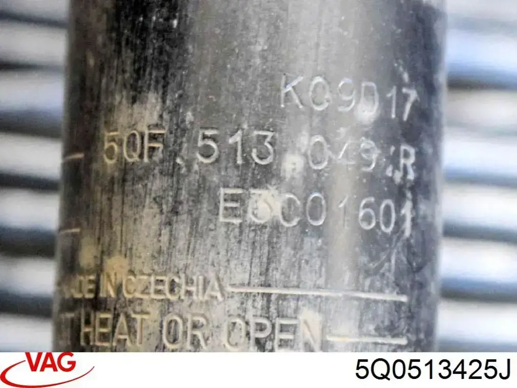 Купити 5Q0513425D VAG Пильник заднього амортизатора