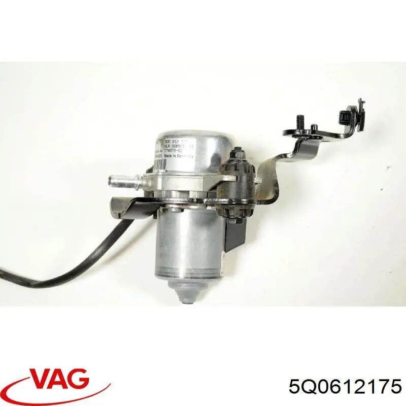 Купити 26110XA02A9E Subaru Вакуумний насос