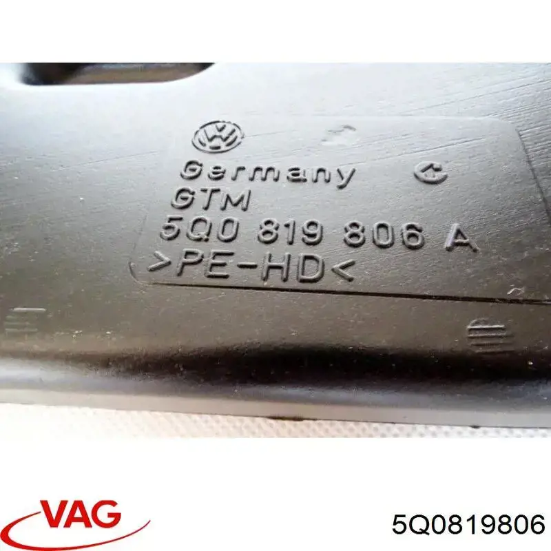  VAG 5Q0819806