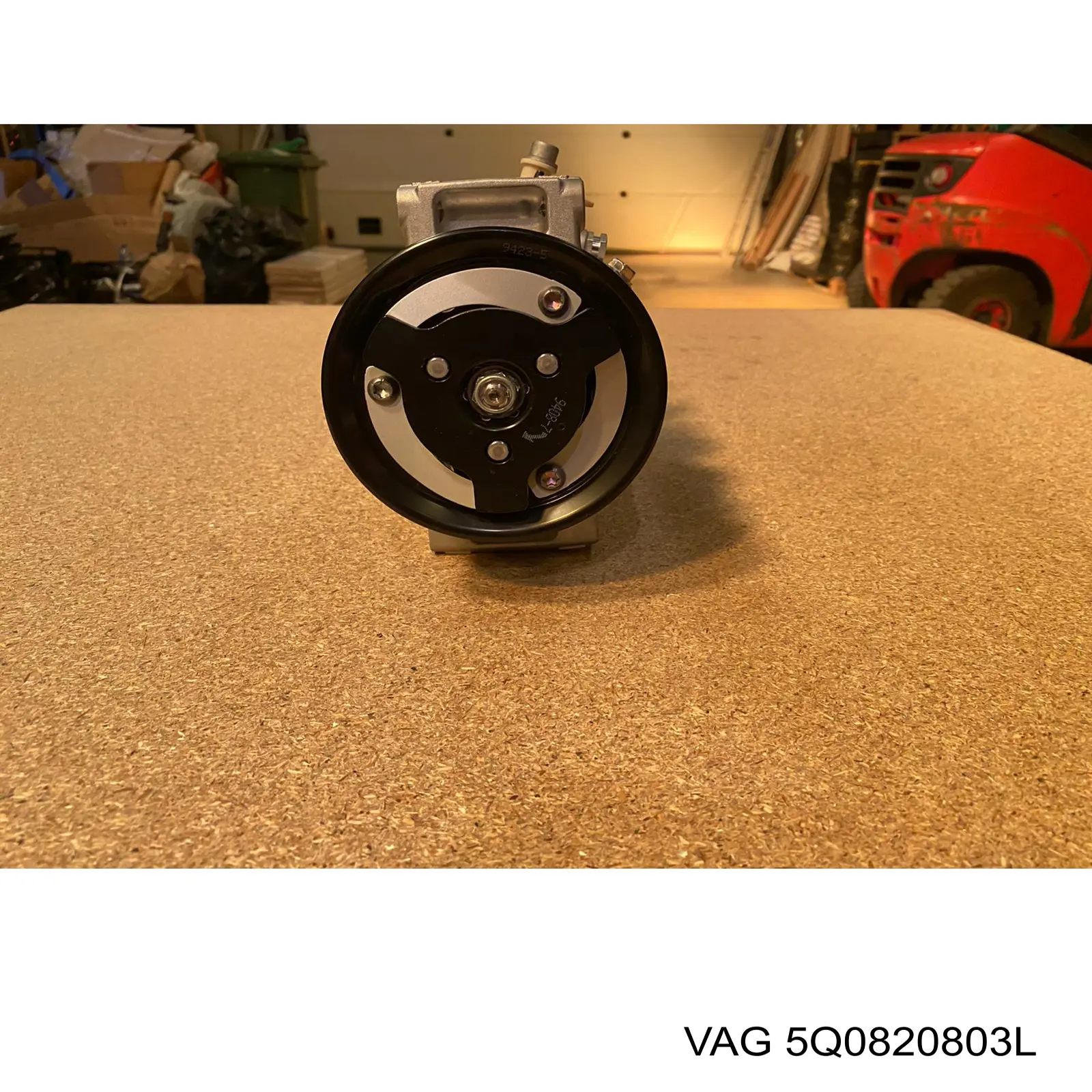 Компресор системи кондиціювання VAG 5Q0820803L ціна, від 101.35 USD