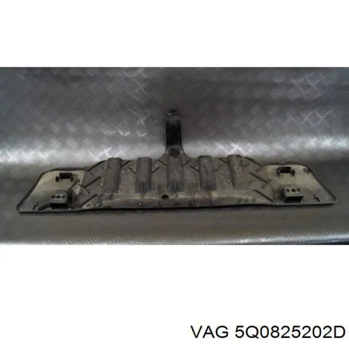 5Q0825202D VAG Захист днища, правий