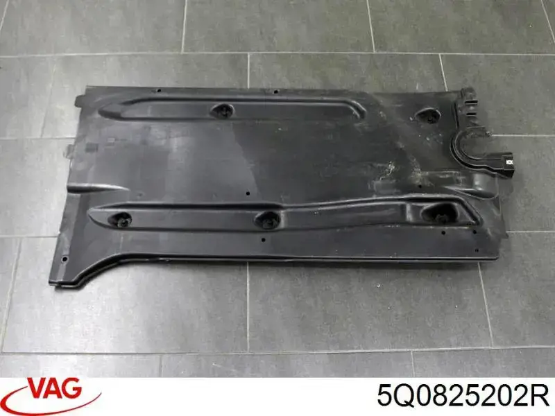 Купити 5Q0825202R VAG Захист днища, правий