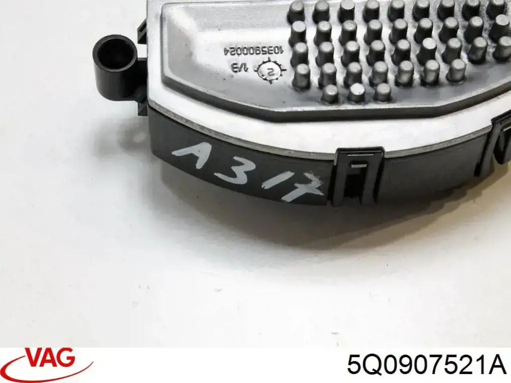 Резистор пічки 5Q0907521A VAG