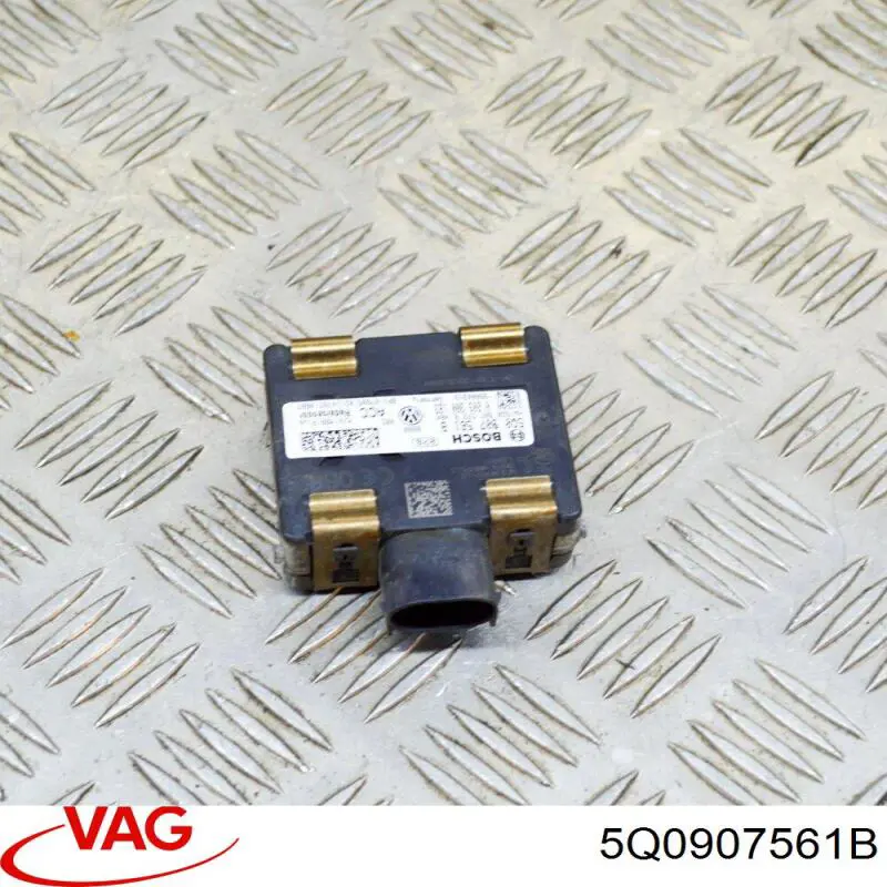 Радарний датчик дистанції VAG 5Q0907561B ціна, від 112.73 USD