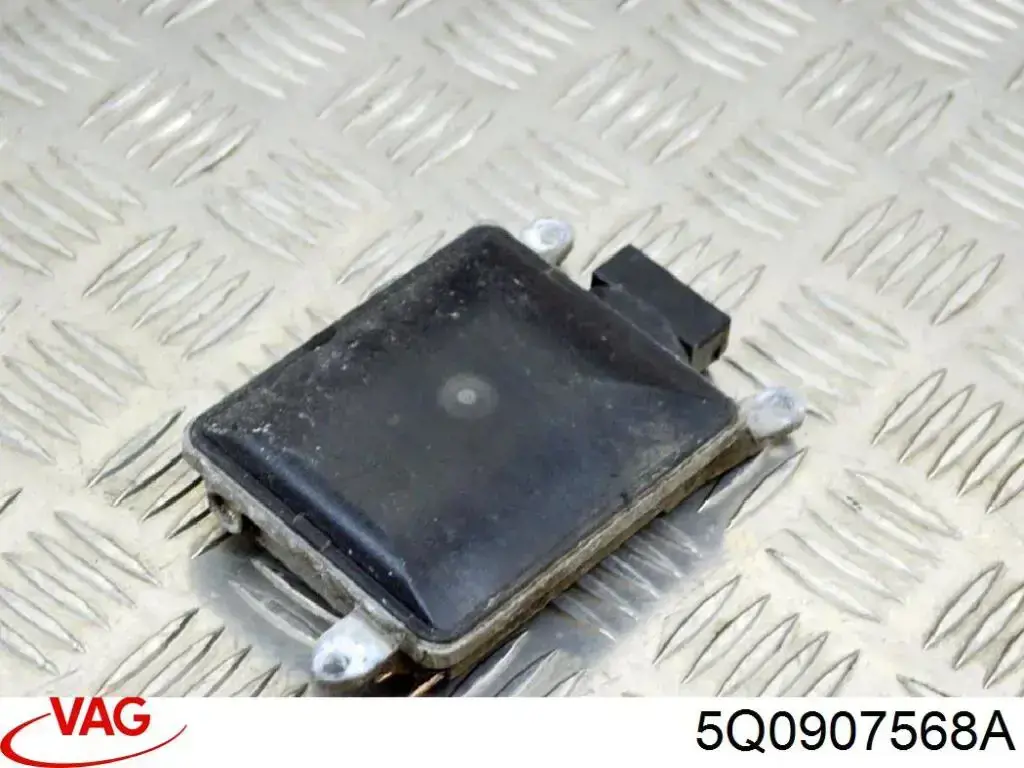 Купити 5Q0907568A VAG 