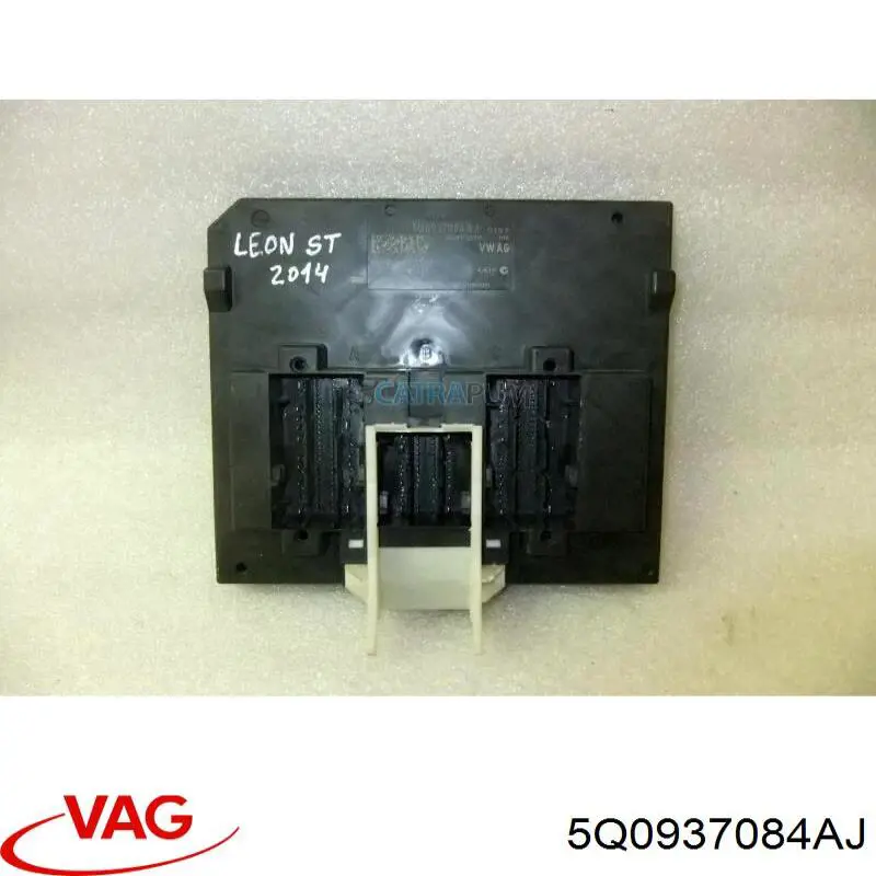 Комп'ютер бортовий VAG 5Q0937084AJ