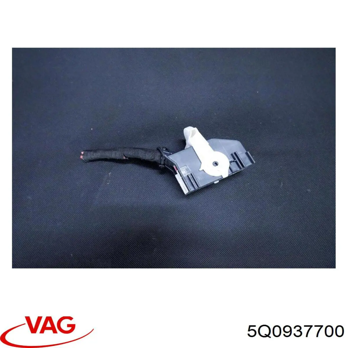  VAG 5Q0937700B ціна, від 4.53 USD