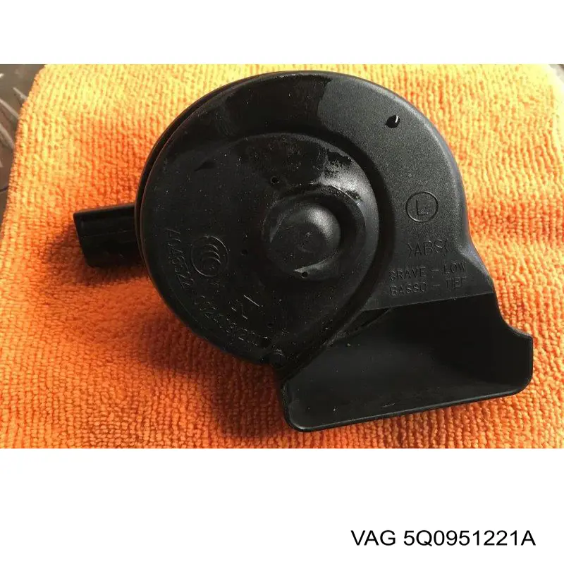 Купити 5Q0951221A VAG Сигнал низької тональності
