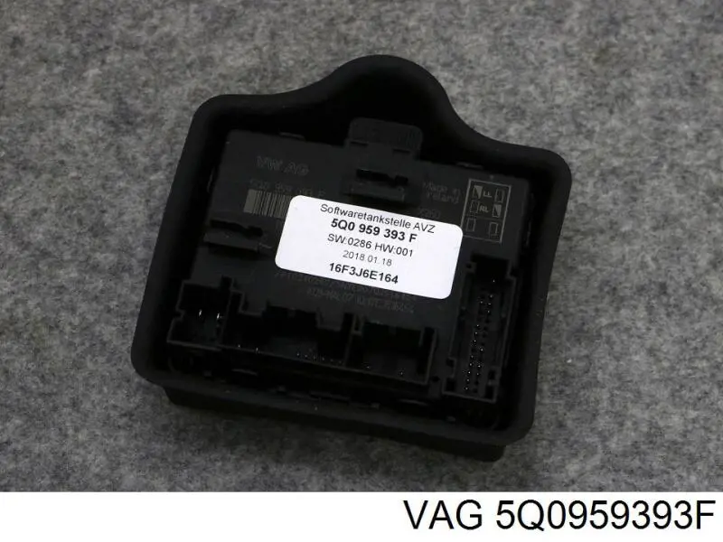 5Q0959393F VAG Блок комфорту передніх дверей