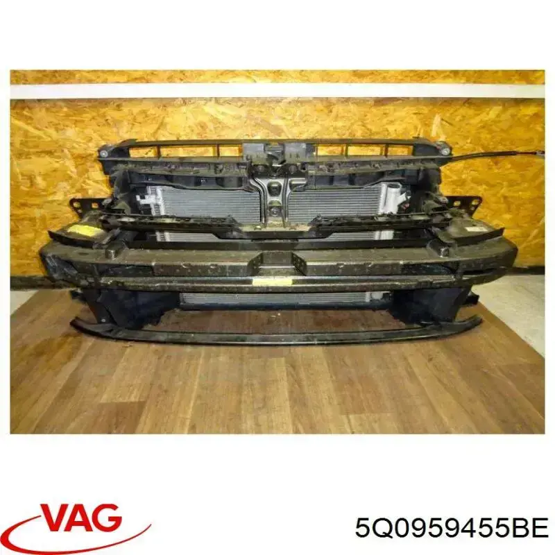 Дифузор радіатора охолодження, в зборі з двигуном і крильчаткою VAG 5Q0959455BE ціна, від 156.88 USD