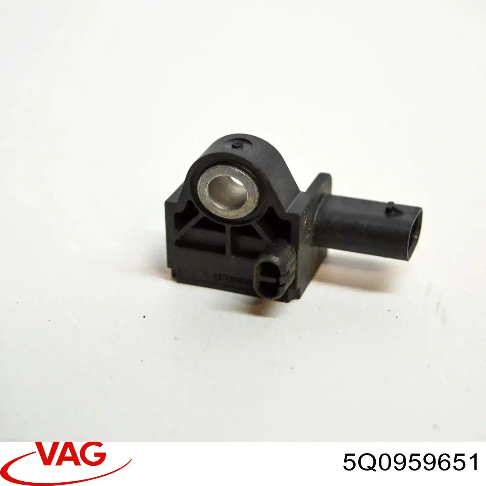 5Q0959651 VAG Датчик Ейрбег передній