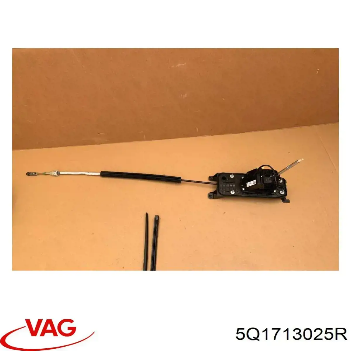 Механізм перемикання передач VAG 5Q1713025R ціна, від 103.72 USD