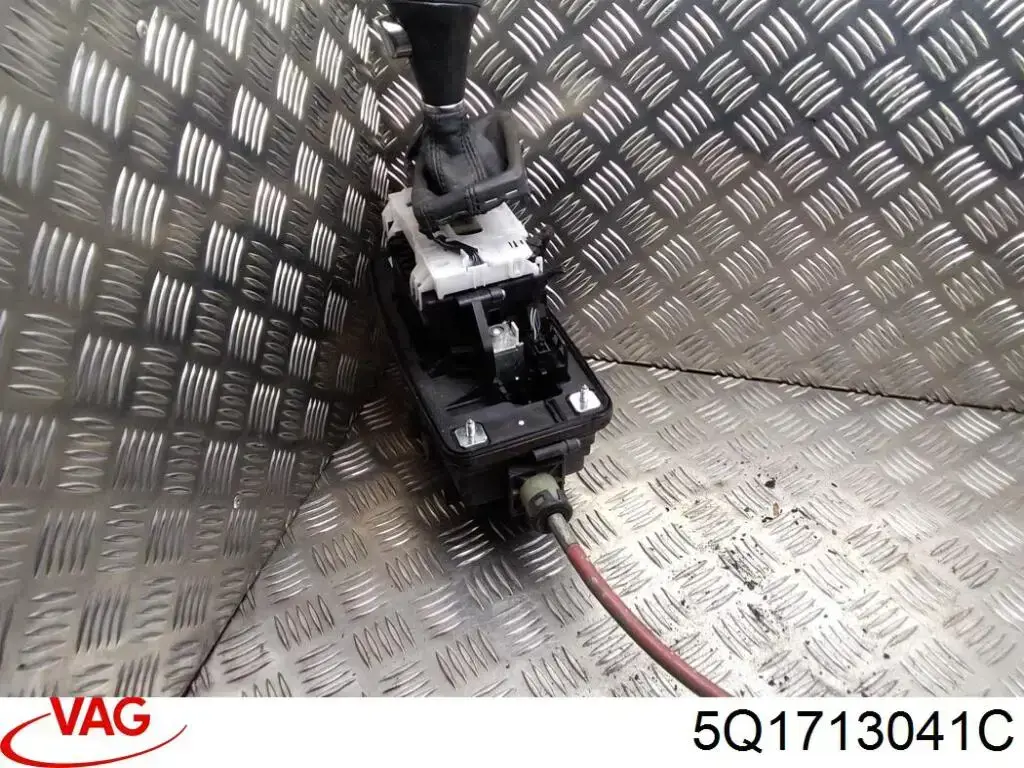 Механізм перемикання передач VAG 5Q1713041C ціна, від 94.49 USD