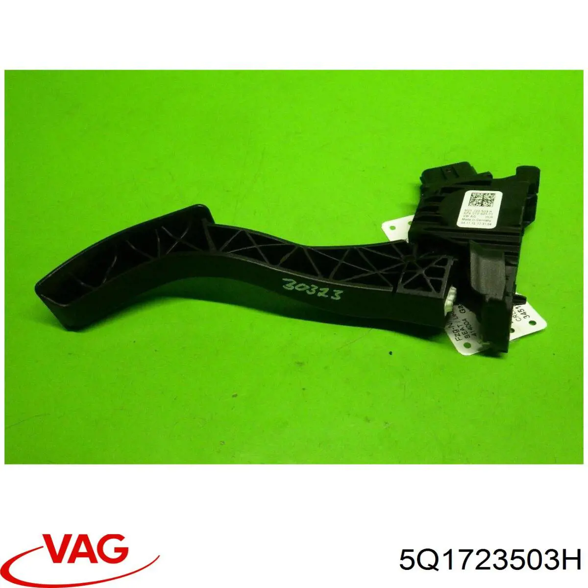 Підаль газу VAG 5Q1723503H ціна, від 7.25 USD
