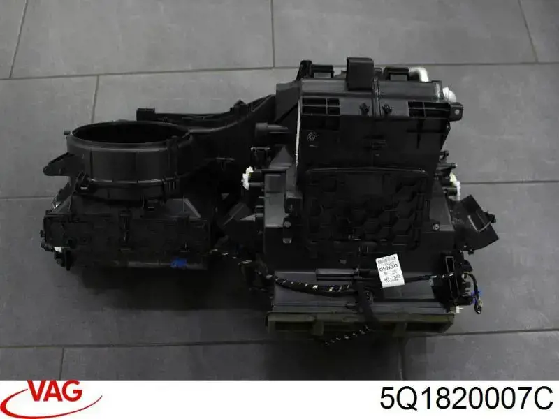 Купити 5Q1820007C VAG 