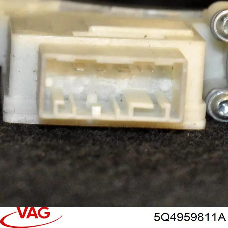 Мотор склопідйомника дверей задніх, лівих VAG 5Q4959811D ціна, від 6.21 USD