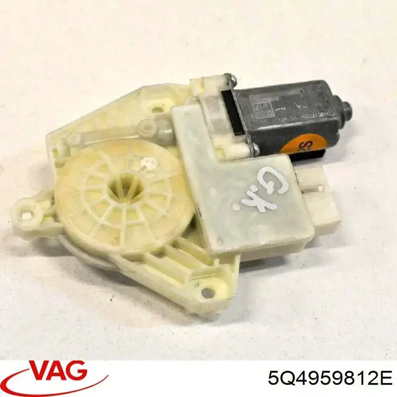 Моторчик склопідйомника двері задніх, лівих VAG 5Q4959812E ціна, від 15.52 USD