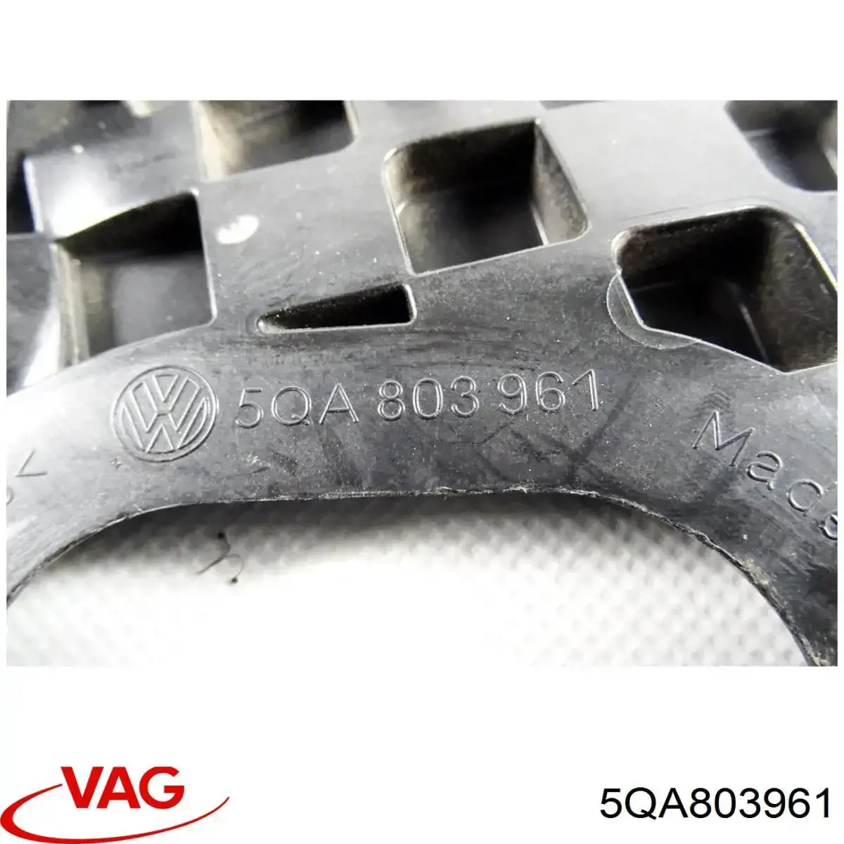 5QA803961 VAG 