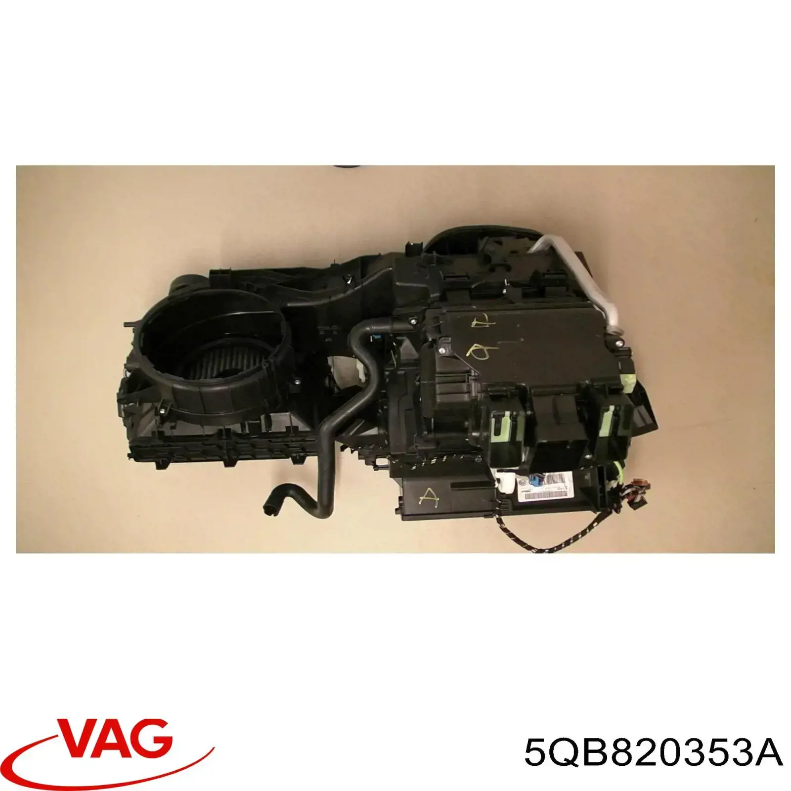 Корпус печі в зборі VAG 5QB820353A ціна, від 126.98 USD