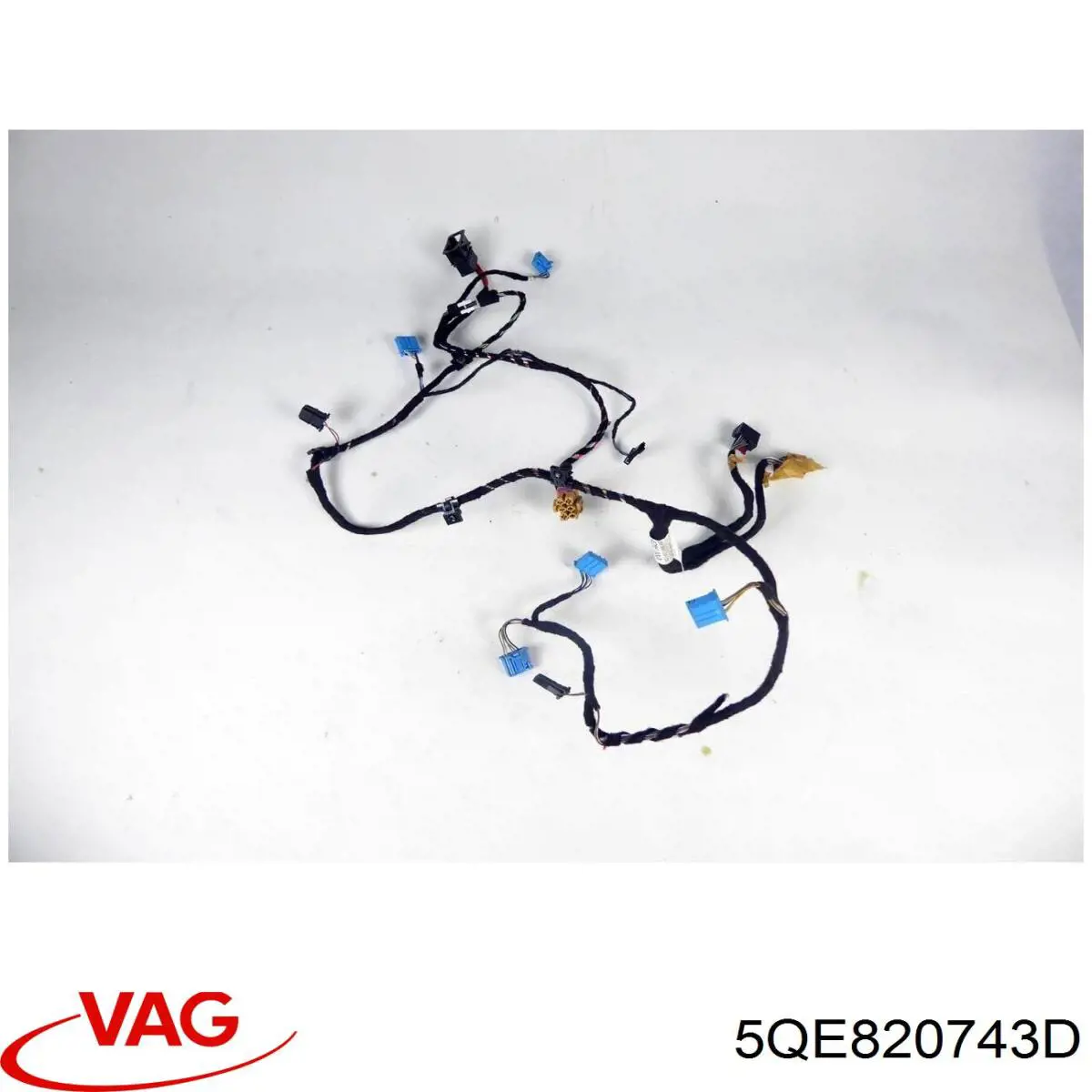 5QE820743D VAG 