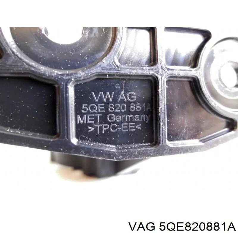 5QE820881A VAG 