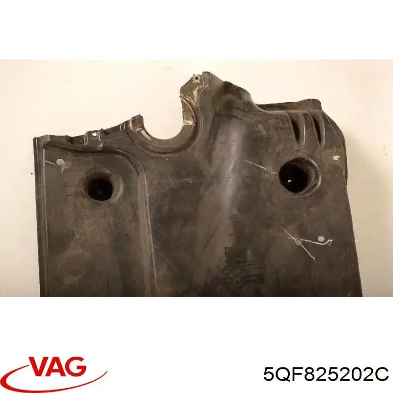 Купити 5QF825202C VAG Захист днища, правий