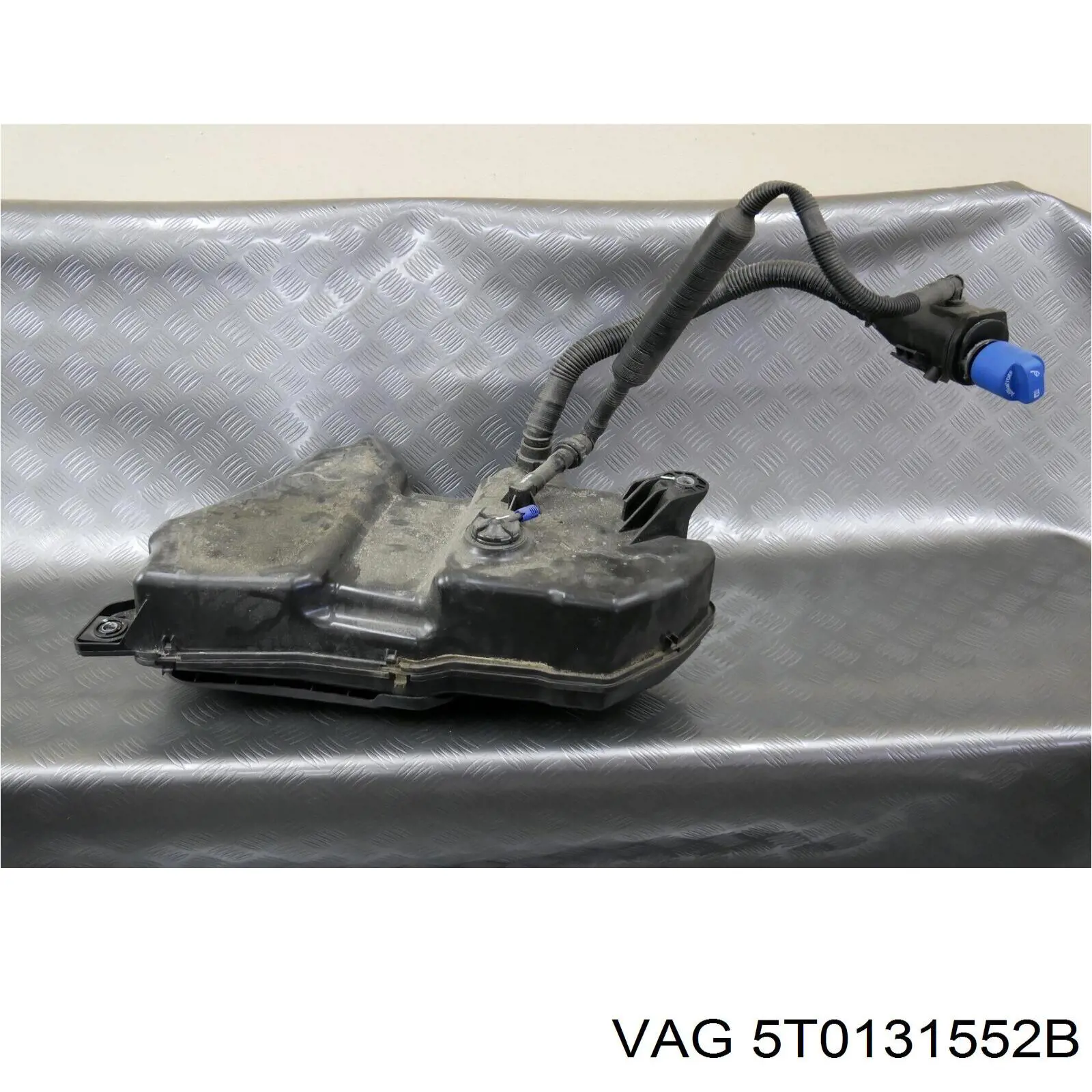 Датчик тиску вихлопних газів 5T0131552B VAG