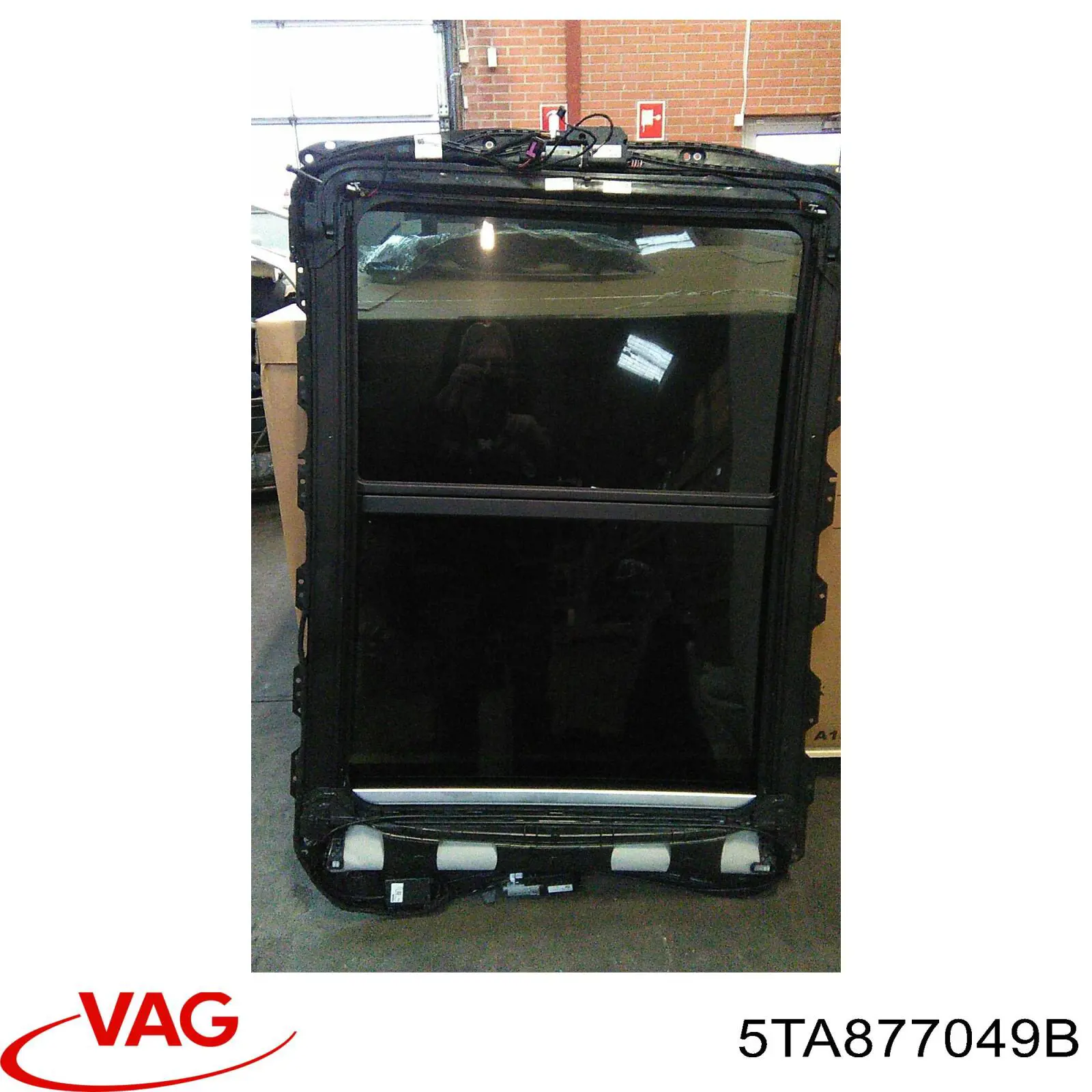  VAG 5TA877049B ціна, від 2160.88 USD