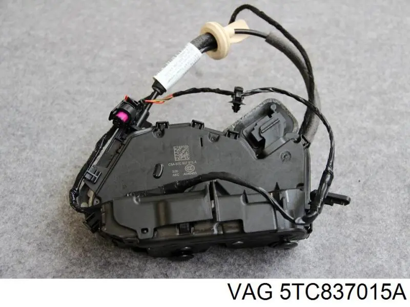 Замок передньої двері, лівої VAG 5TC837015A ціна, від 56.64 USD
