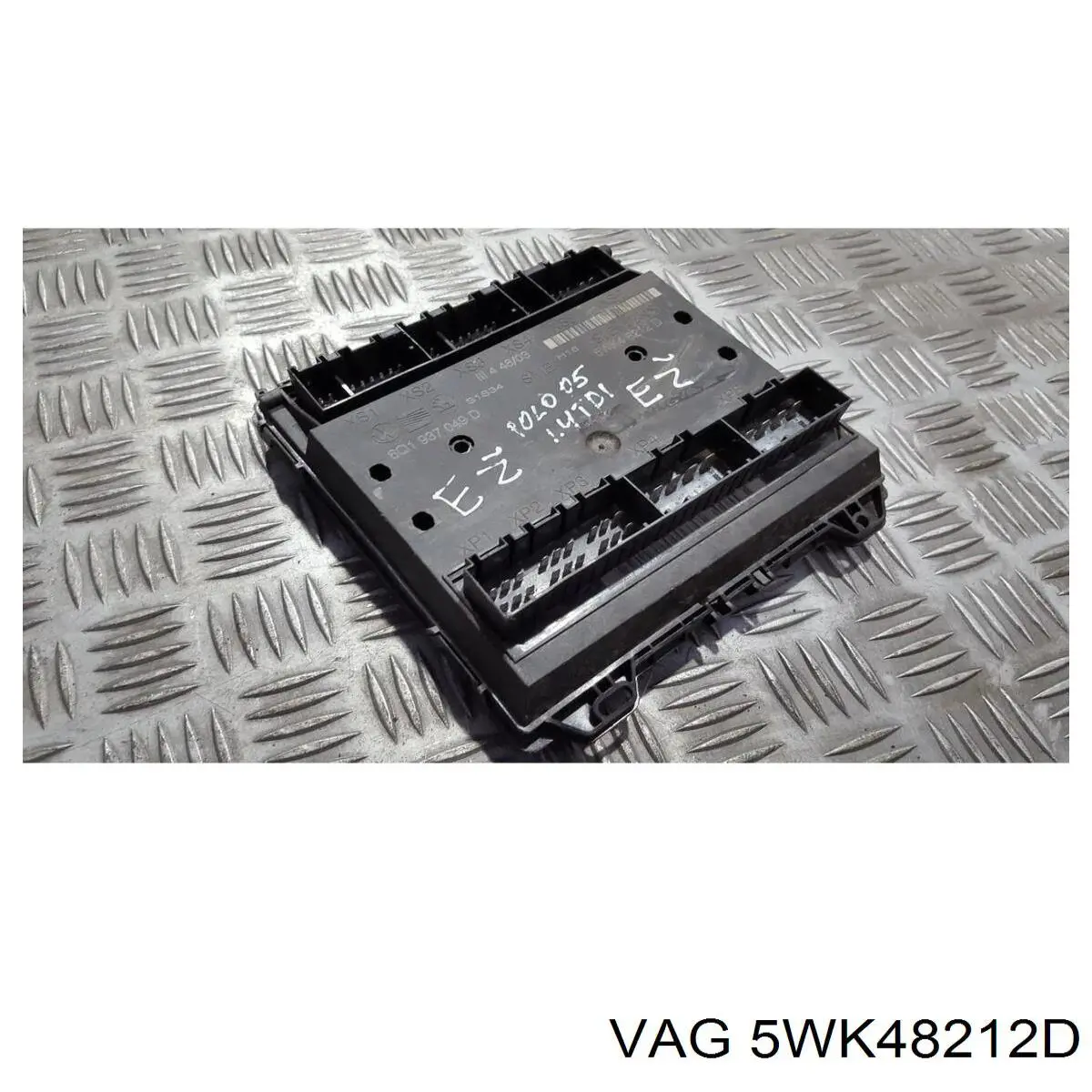 Блок запобіжників 5WK48212D VAG
