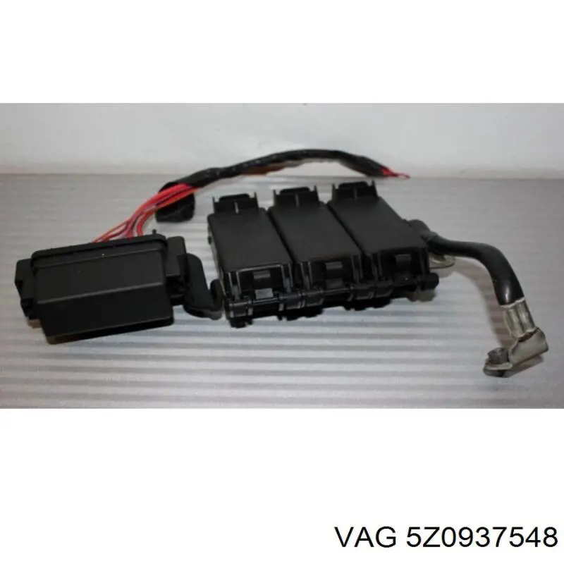 5Z0937548 VAG Реле запобіжників