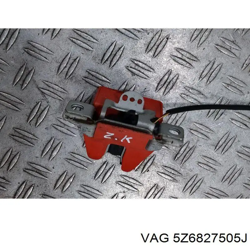 Замок дверей багажника VAG 5Z6827505J ціна, від 58.55 USD