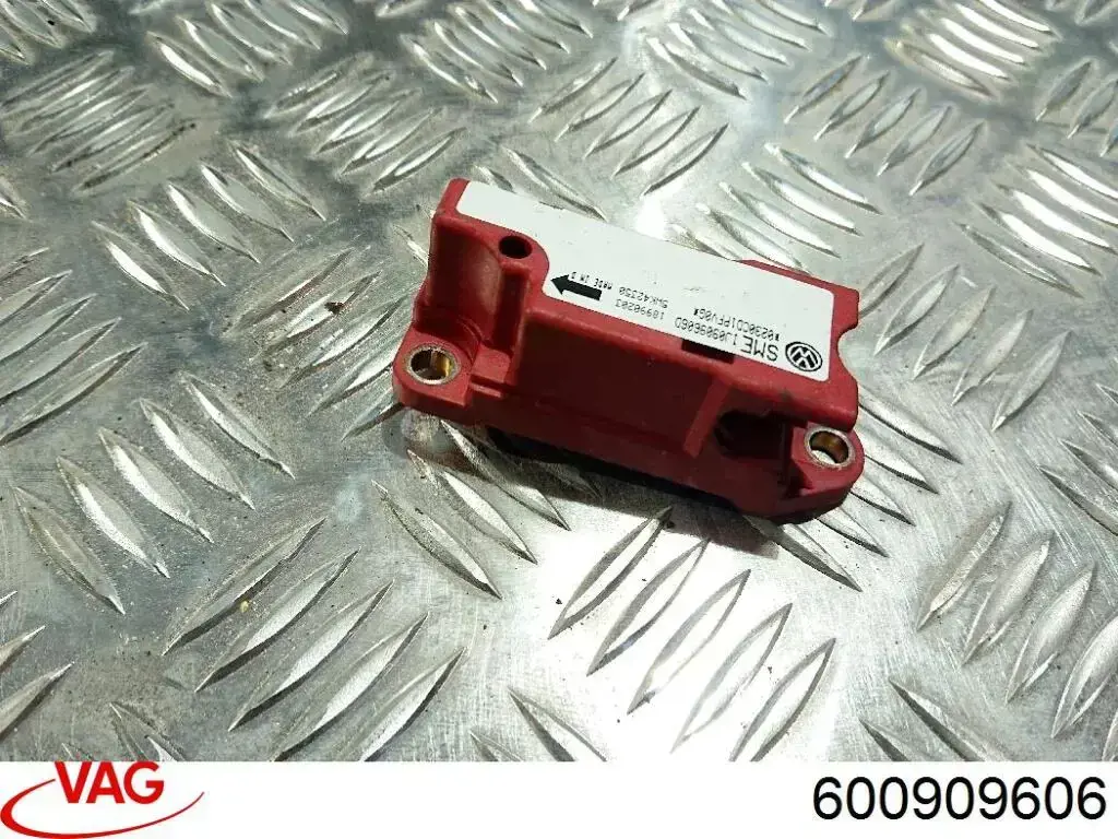 600909606 VAG Датчик SRS