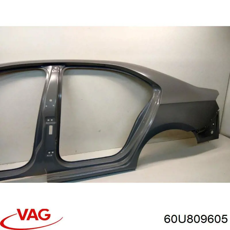 Купити 60U809605 VAG Боковина кузова в зборі