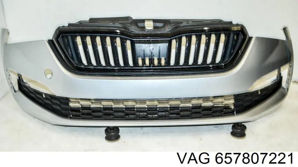 657807221 VAG 