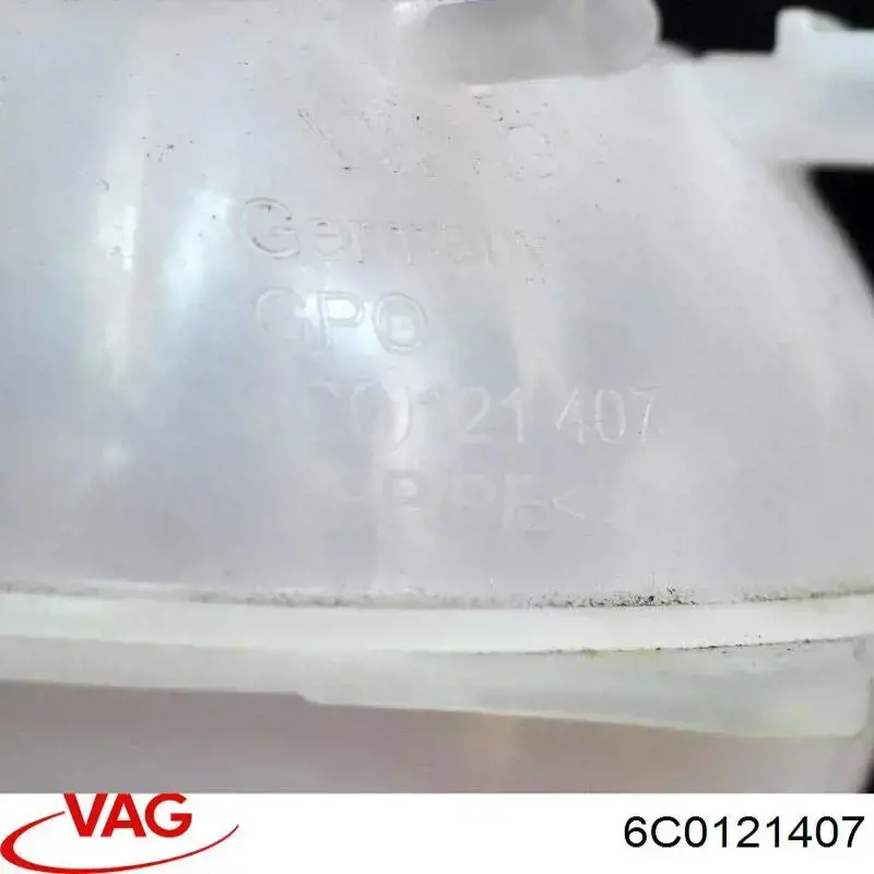 Бачок системи охолодження двигуна розширювальний VAG 6C0121407 ціна, від 11.25 USD