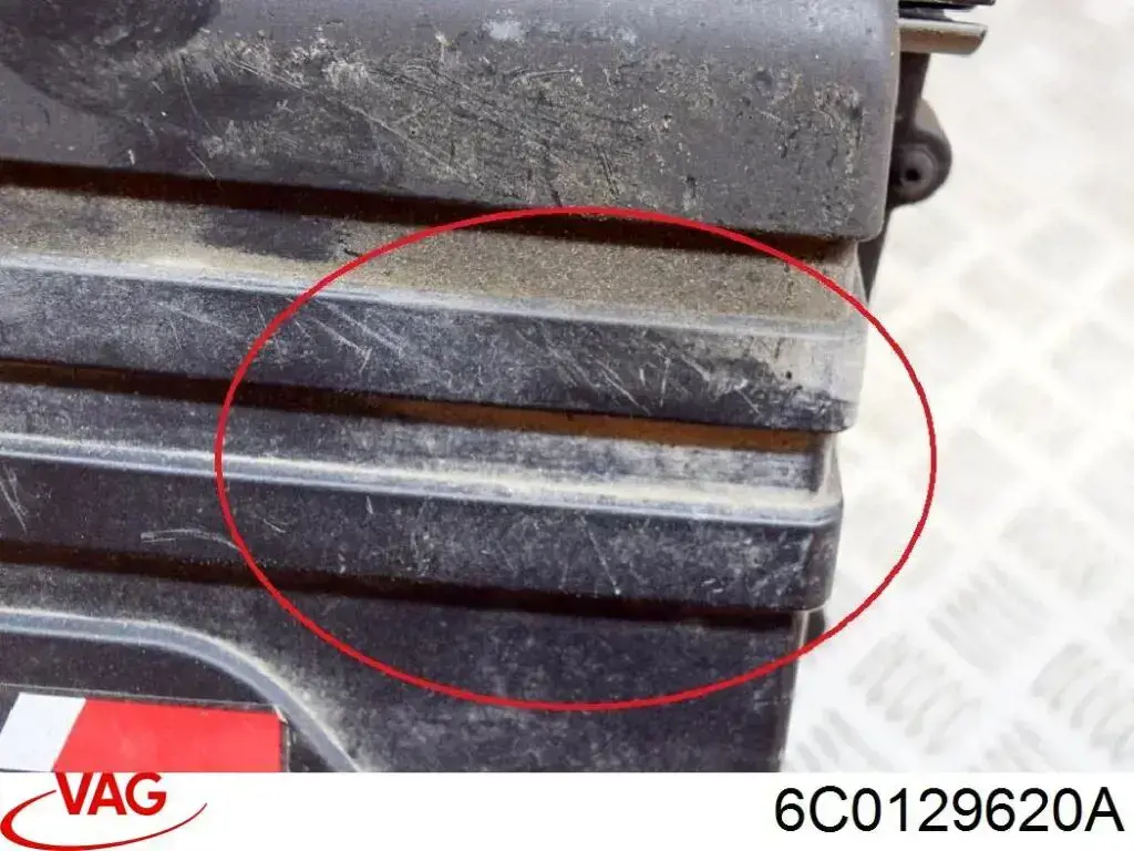 Фільтр повітряний VAG 6C0129620A