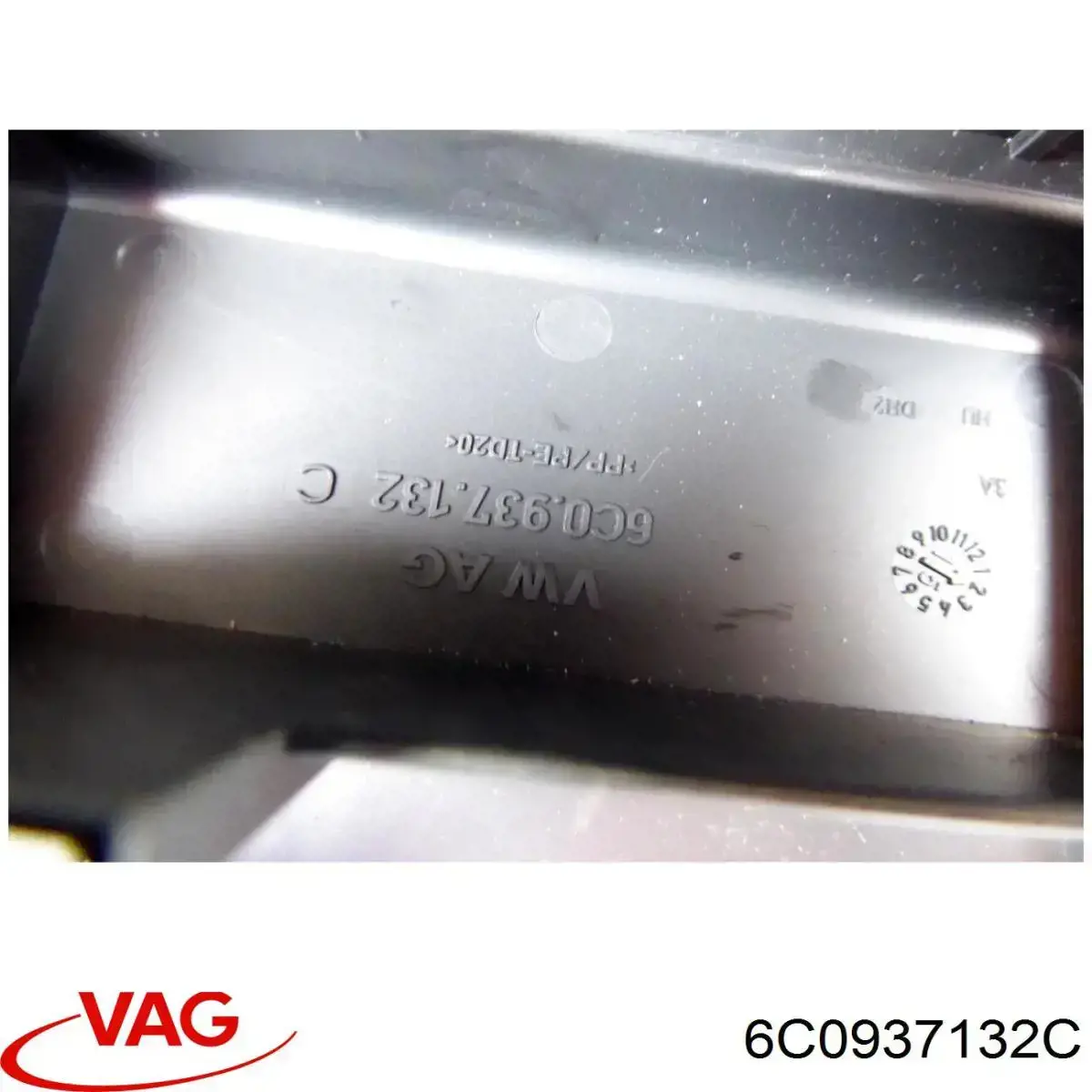  VAG 6C0937132C ціна, від 28.22 USD