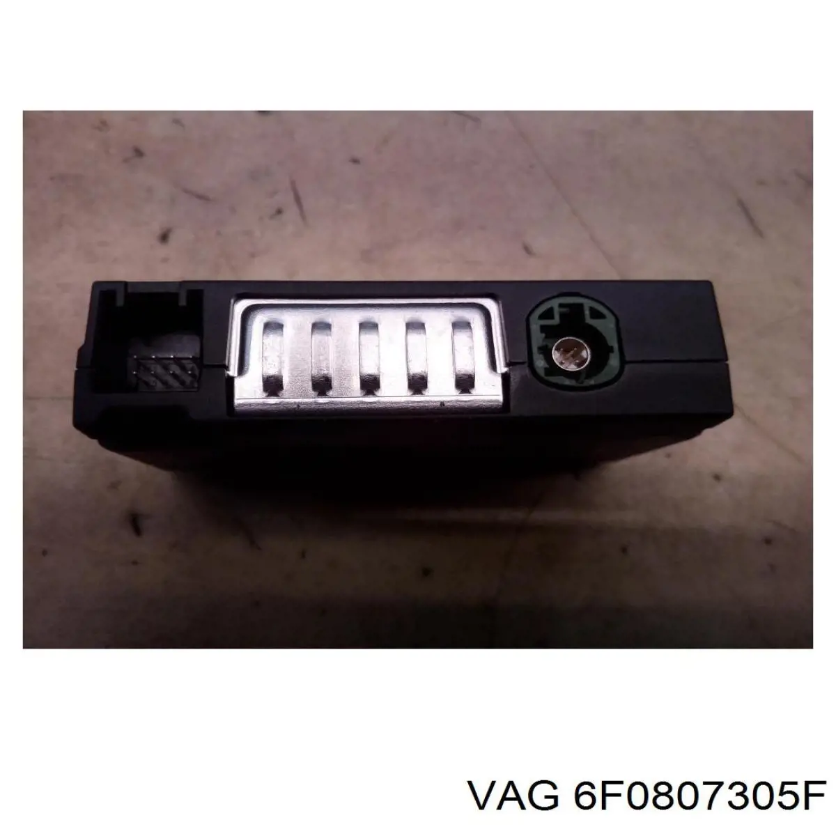 Купити 6F0807305F VAG Буфер бампера заднього