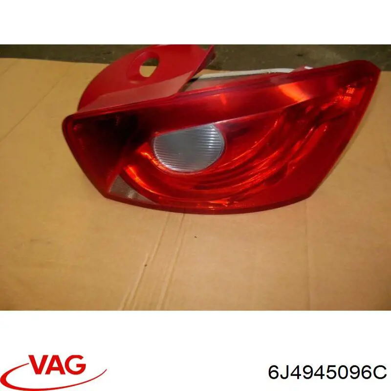 6J4945096C VAG Ліхтар задній правий