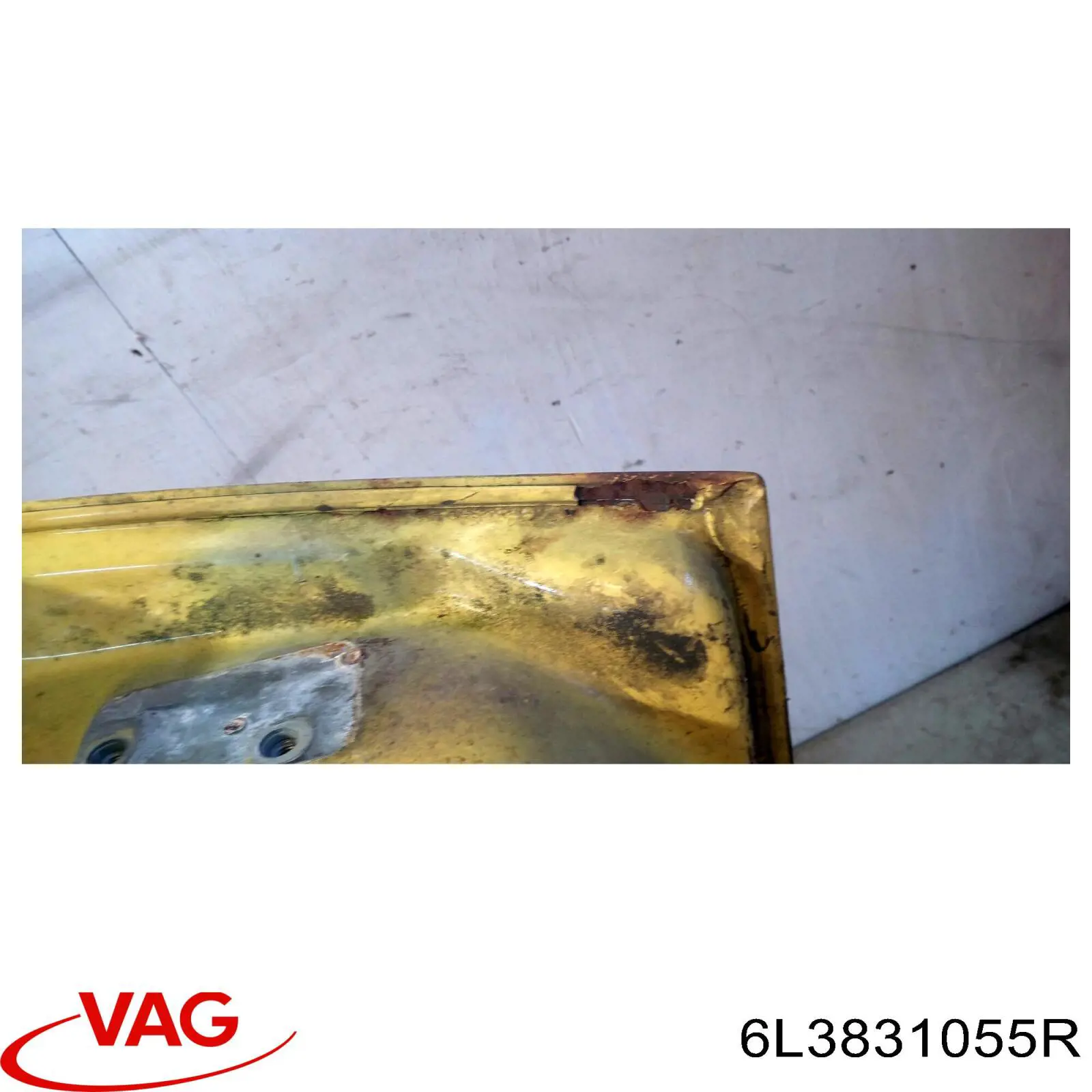 6L3831055R VAG Дверь передня ліва