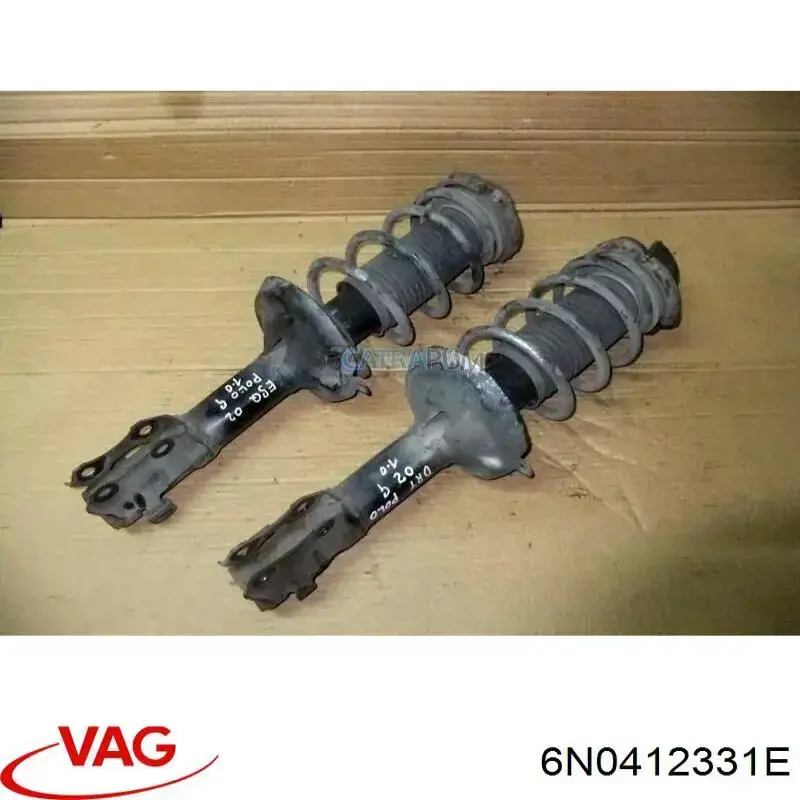6N0412331E VAG Кріплення переднього амортизатора