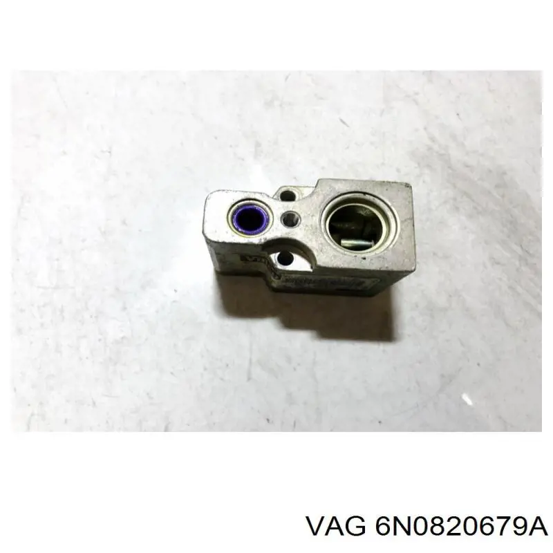 Купити 6N0820679A VAG Клапан TRV, кондиціонера