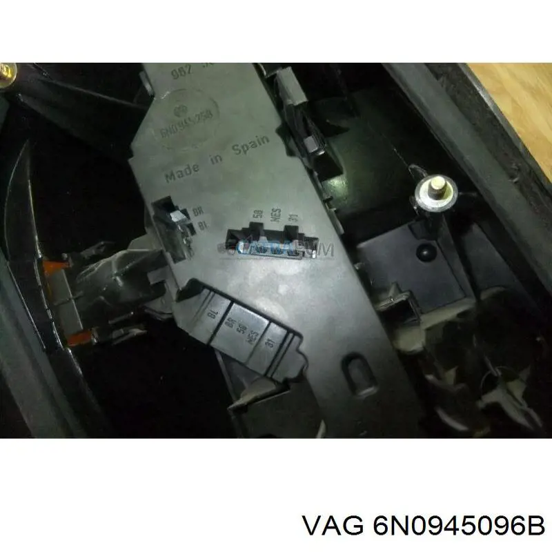 Задні ліхтарі VAG 6N0945096B ціна, від 5.52 USD