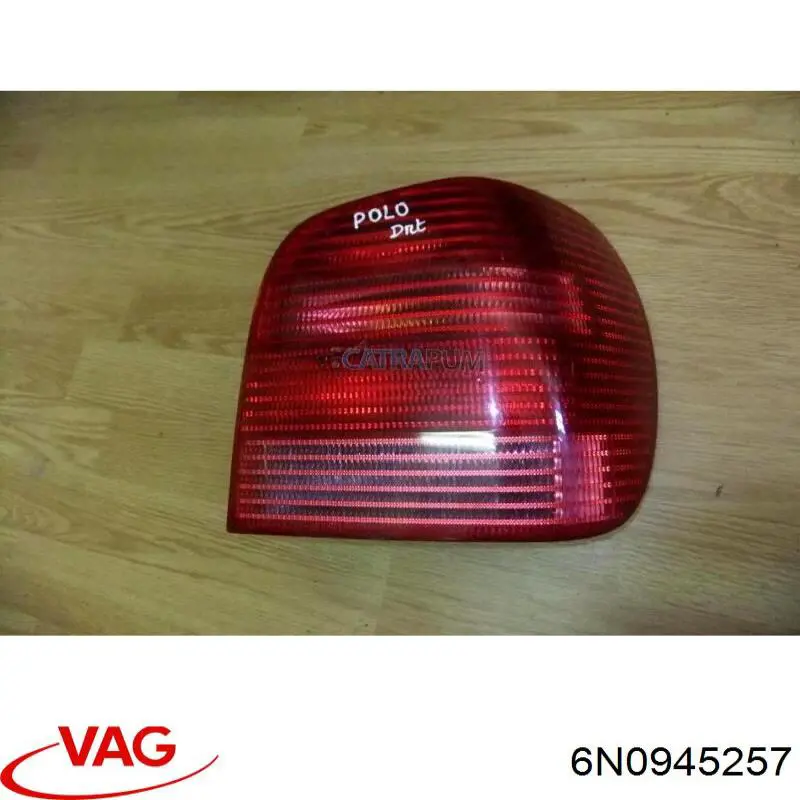 Цоколь (патрон) заднього ліхтаря VAG 6N0945257