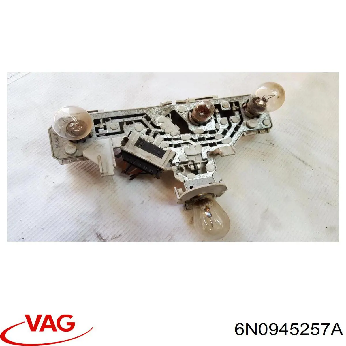 Купити 6N0945257A VAG Плата заднього ліхтаря, контактна