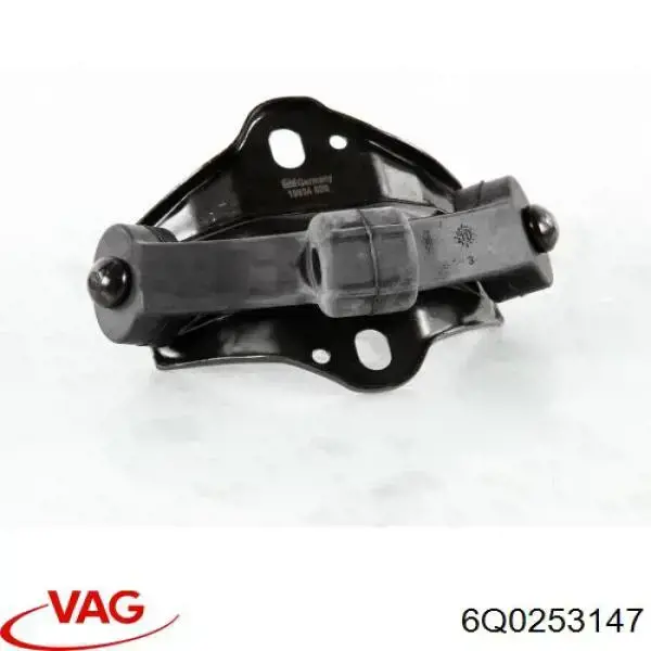 Кронштейн задньої подушки глушника 6Q0253147 VAG